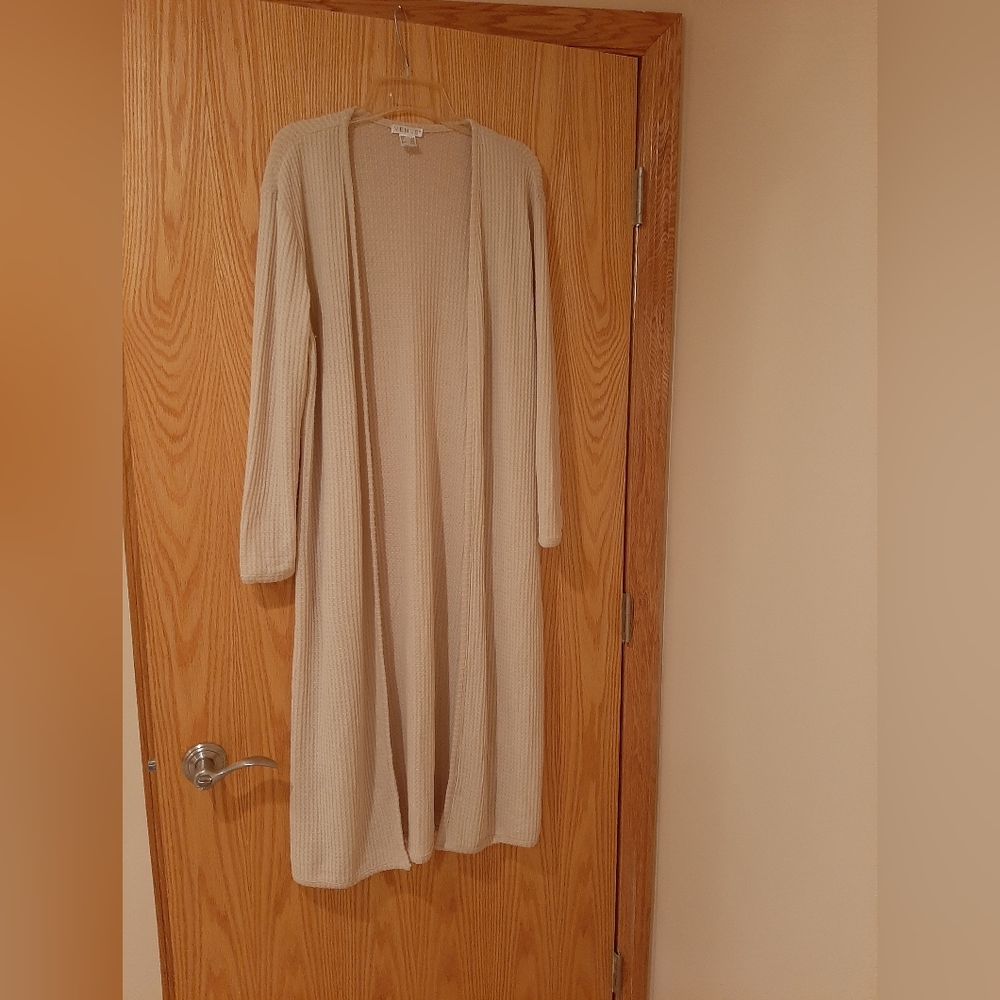 Venus Women’s Long Sleeves Open Front Cardigan Size‎ Small